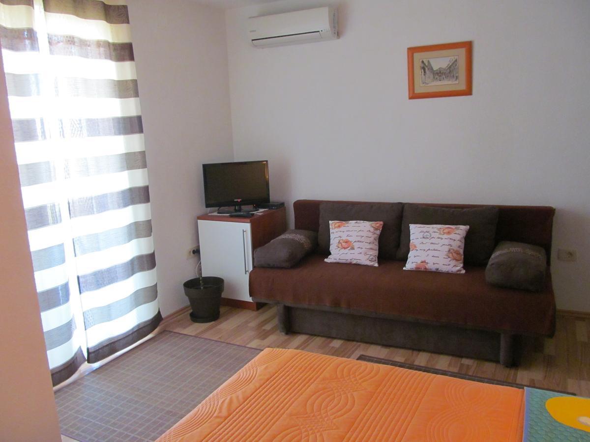 Apartment Danese Promajna Exterior photo